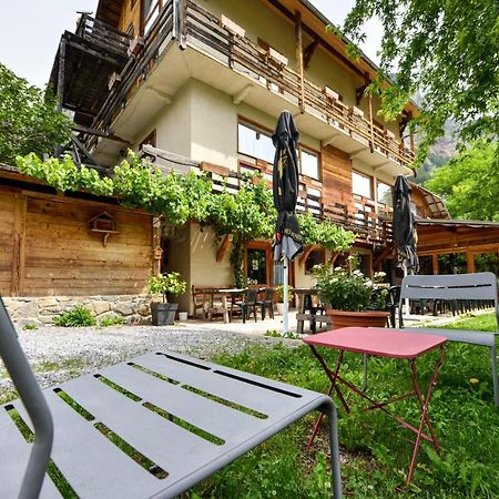 Hotel Restaurant Gites Les 5 Saisons Freissinieres Eksteriør bilde
