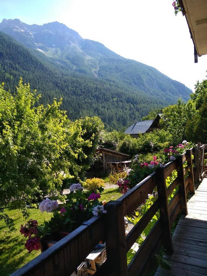 Hotel Restaurant Gites Les 5 Saisons Freissinieres Eksteriør bilde